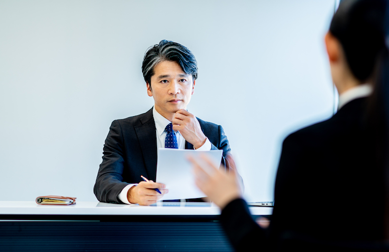 中小企業に転職する際の面接対策は何をすればいいの？よく聞かれる質問と回答例を紹介